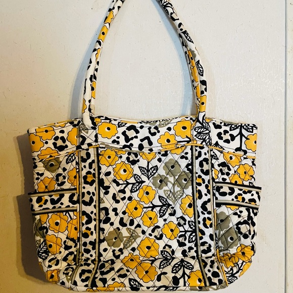 vera bradley go wild tote